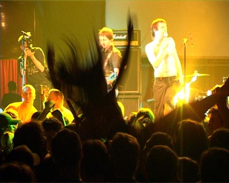 [ OVERFLOW - Live at... Parites, PAUK, 13/05/2006 ]