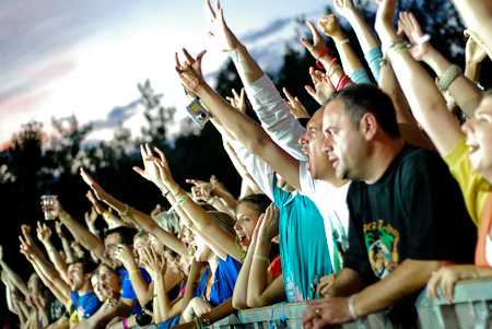 [ N.E.R.D. fans @ T-mobile InMusic Festival 2009 ]