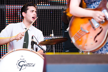 [ Kitty, Daisy & Lewis @ Baant Pohoda 2012 festival, Trenn Airport, Trenn (Slovaka) ]