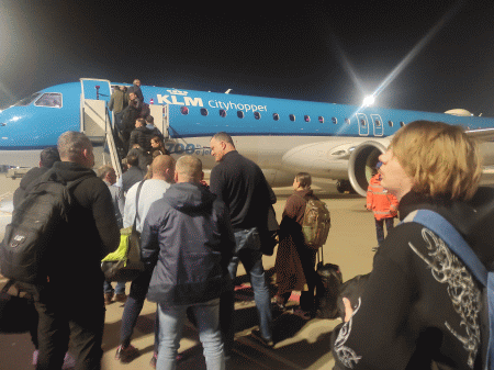 [ Publika �uri na koncert iz Amsterdama ]