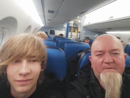 [ 2 dana jahanja u eroplanu ]