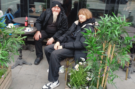 [ Ekipa Terapije u Stockholmu, 18/03/2026 ]