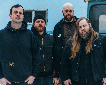 [ Cancer Bats with Middleton (right) ]