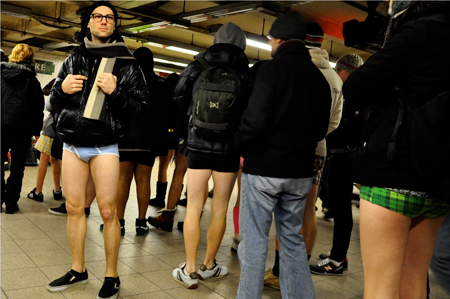 [ No Pants 2010 by Improv everywhere ]